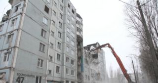 Демонтаж многоэтажного дома Полевской, цена от 3613 руб.